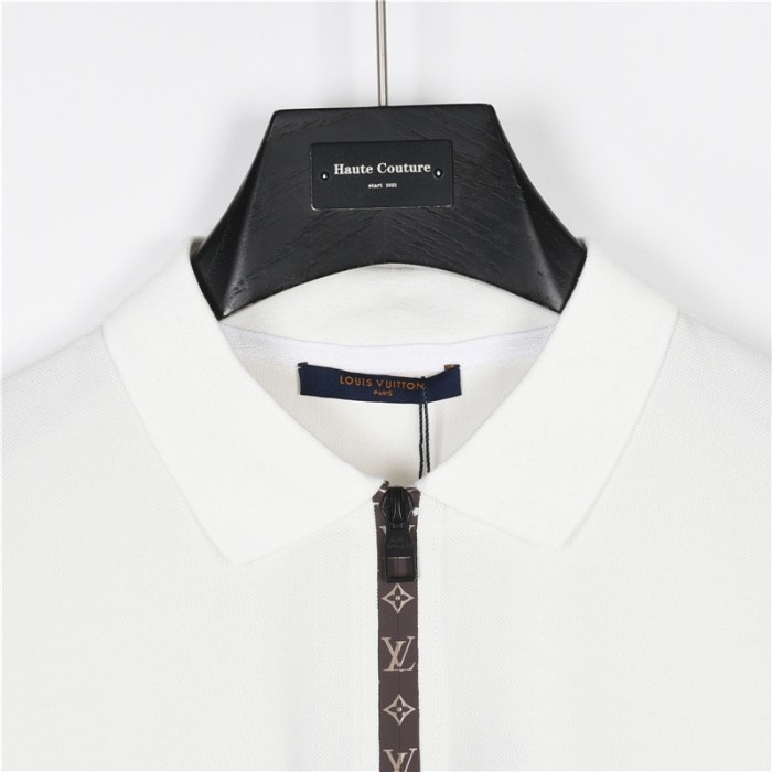 Clothes Louis Vuitton 749