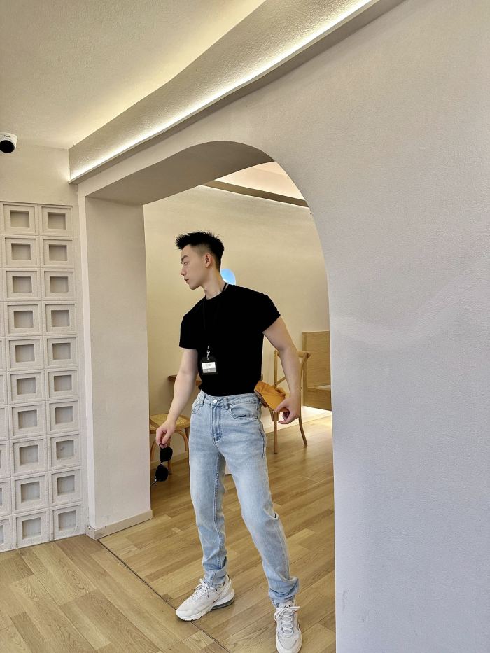 Clothes Louis Vuitton 704