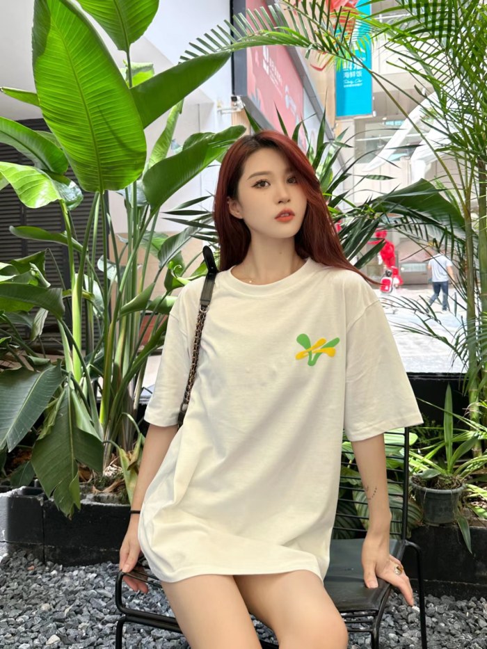 Clothes Louis Vuitton 737