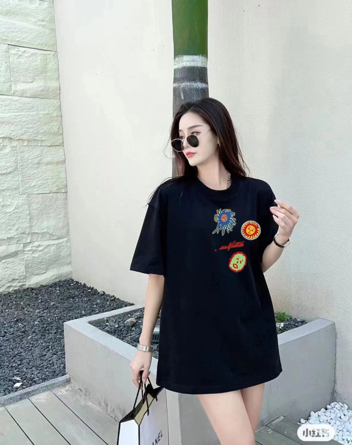 Clothes Louis Vuitton 707