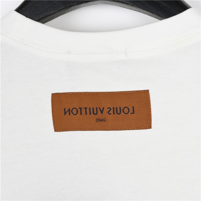 Clothes Louis Vuitton 708