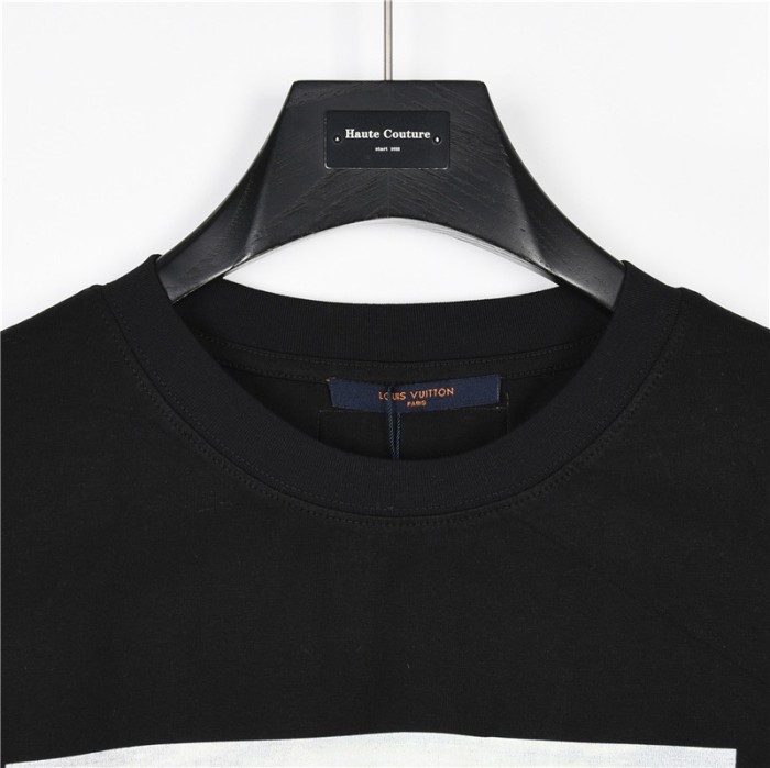 Clothes Louis Vuitton 740