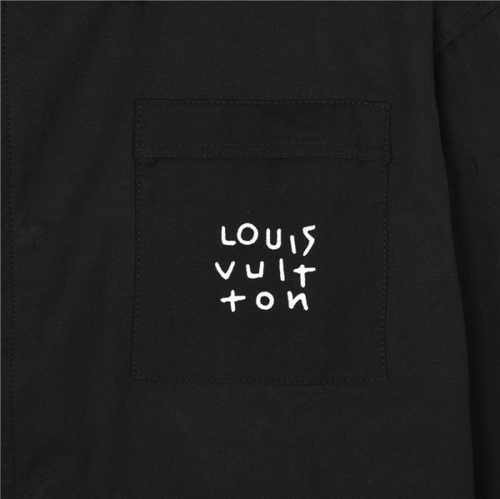 Clothes Louis Vuitton 709
