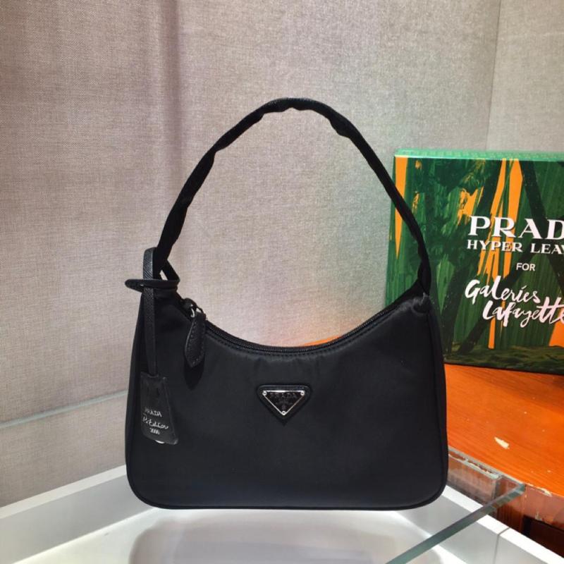 Handbag Prada 1NE515 Black size 23*13*5cm