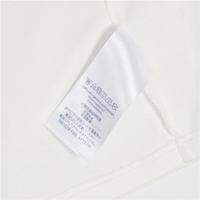 Clothes Louis Vuitton 717