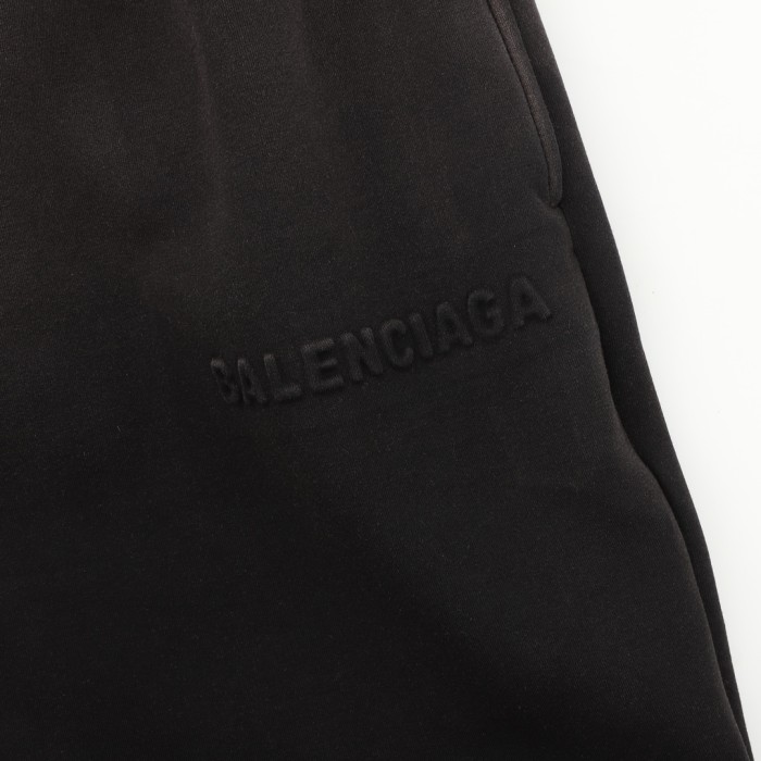 Clothes Balenciaga 489
