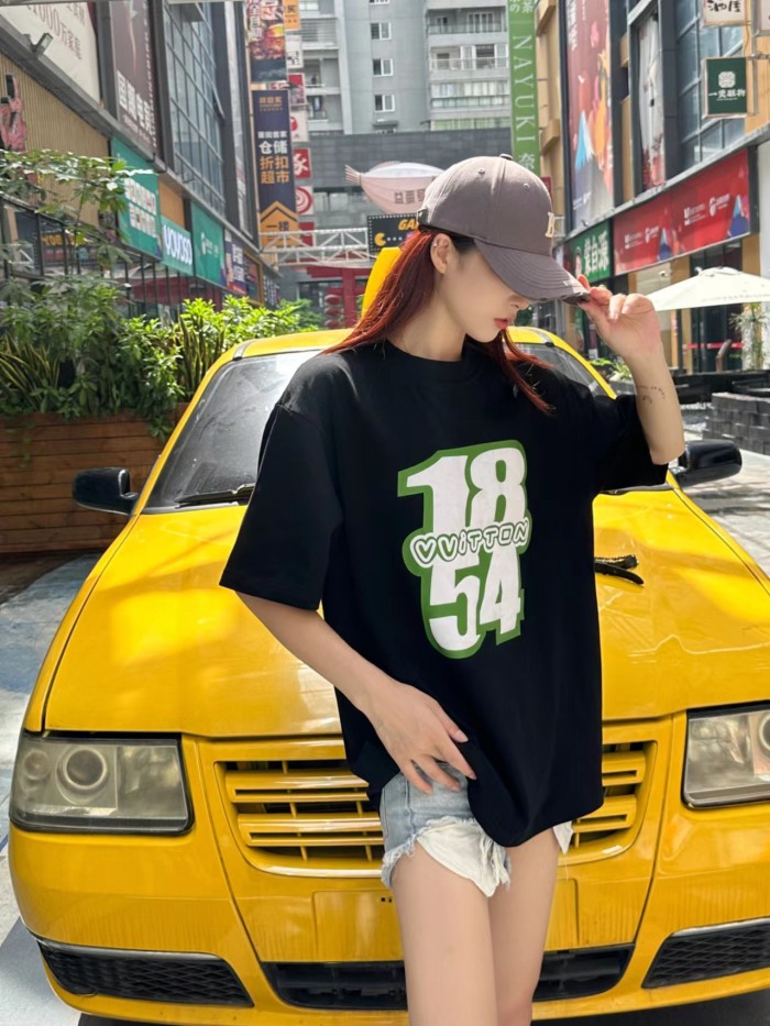 Clothes Louis Vuitton 718