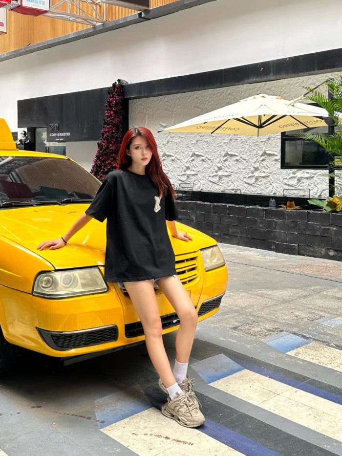 Clothes Louis Vuitton 729