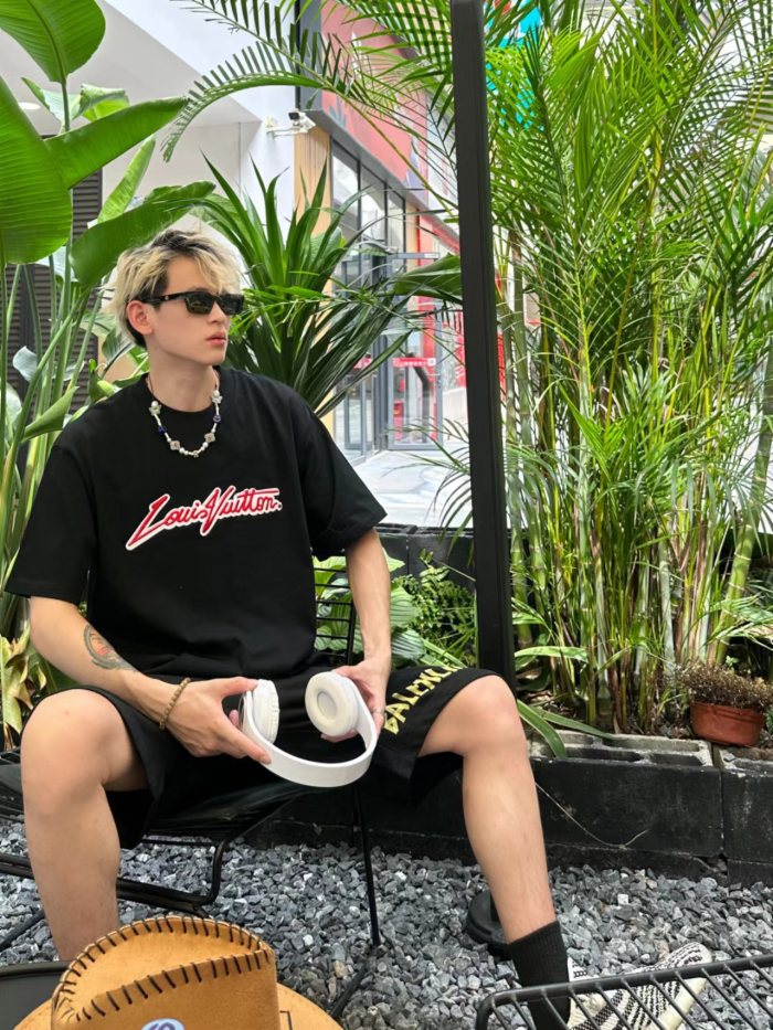 Clothes Louis Vuitton 732