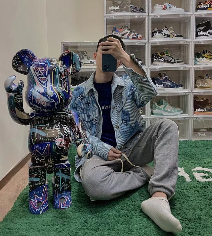 Clothes Louis Vuitton 705