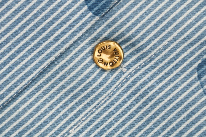 Clothes Louis Vuitton 705