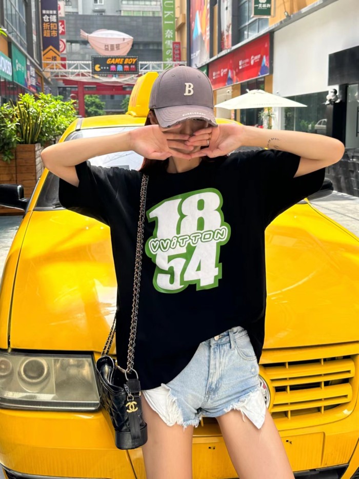 Clothes Louis Vuitton 718