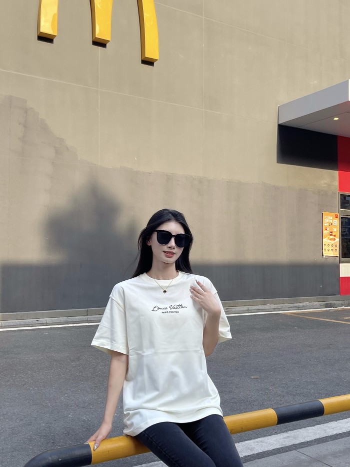 Clothes Louis Vuitton 777