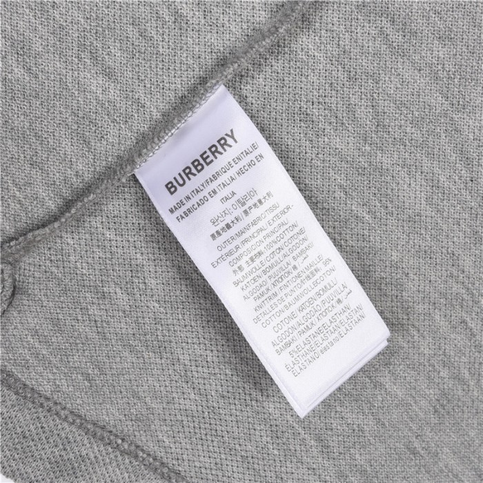 Clothes Burberry 449