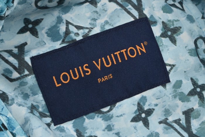 Clothes Louis Vuitton 773