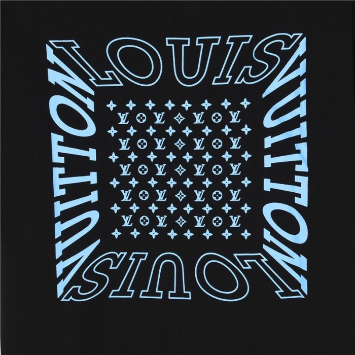 Clothes Louis Vuitton 767