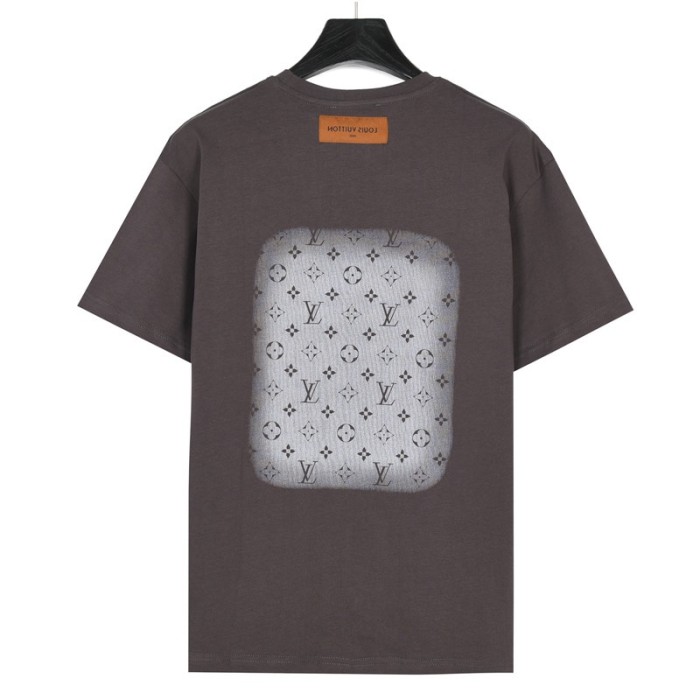 Clothes Louis Vuitton 779