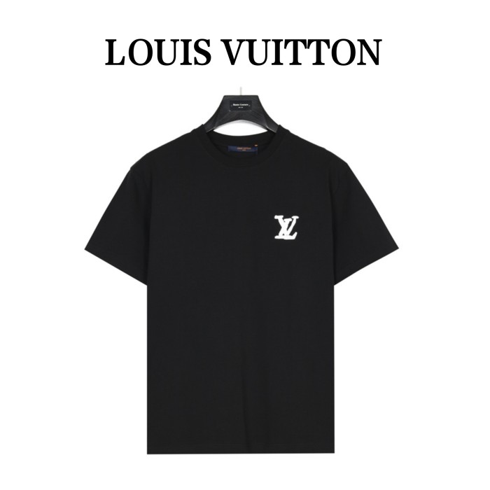 Clothes Louis Vuitton 769