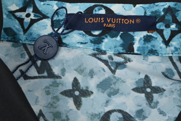 Clothes Louis Vuitton 771