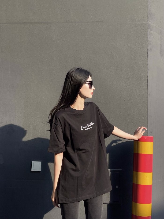 Clothes Louis Vuitton 776