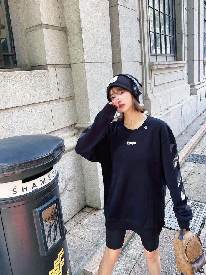 Clothes OFF WHITE 74