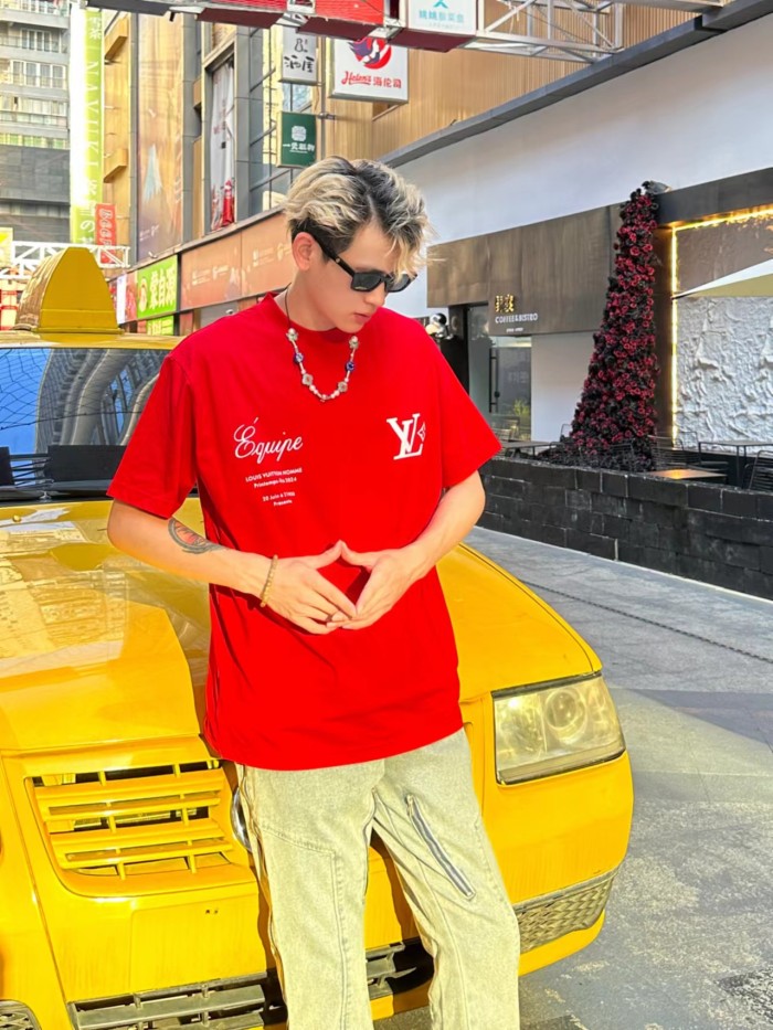 Clothes Louis Vuitton 159