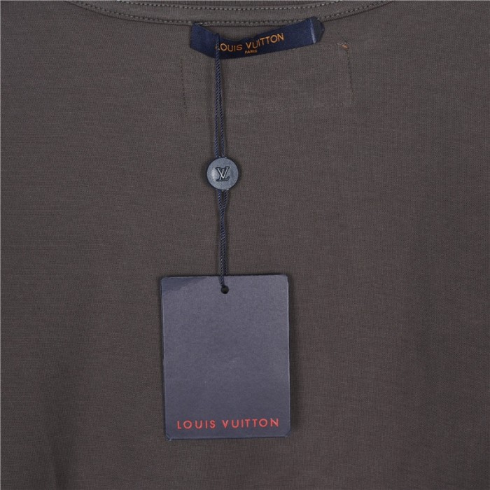 Clothes Louis Vuitton 779