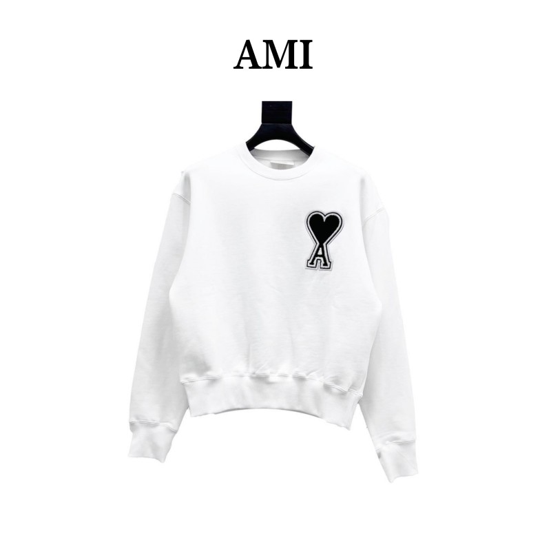 Clothes AMI 23