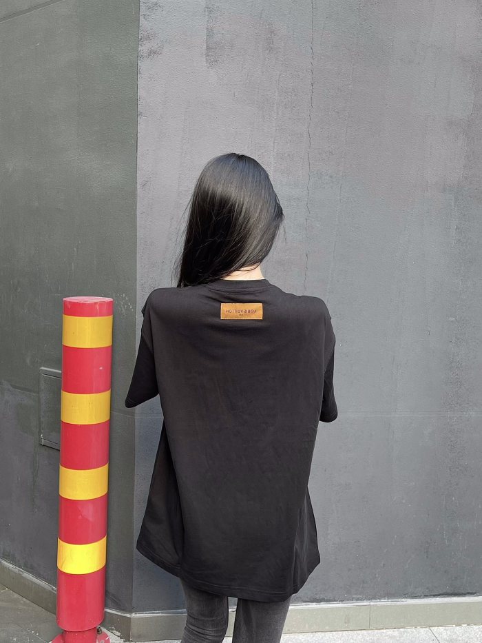 Clothes Louis Vuitton 781