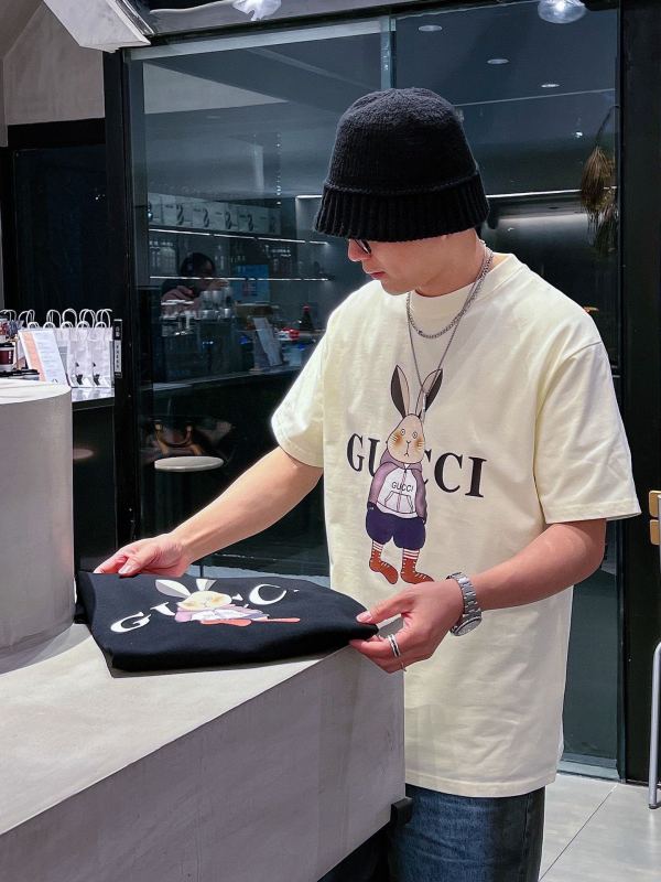 Clothes Gucci 469