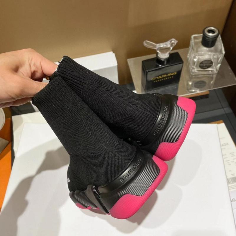 Balenciaga Speed 2.0 sneakers pink black