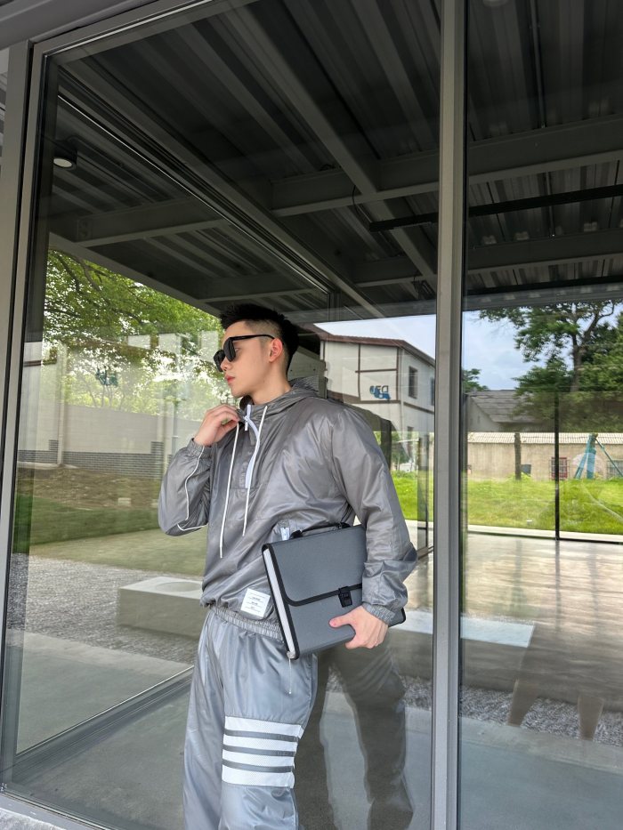 Clothes Thom Browne 70