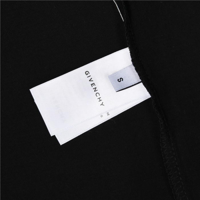 Clothes Givenchy 212