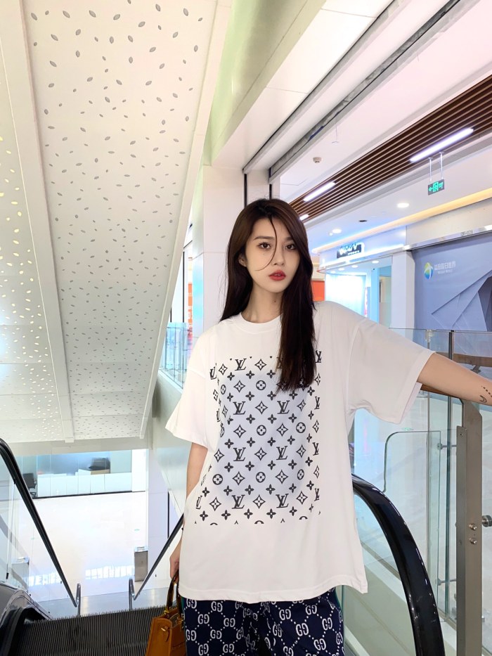 Clothes Louis Vuitton 782