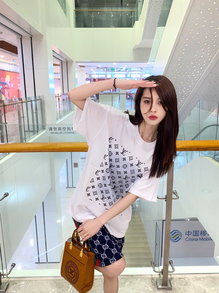 Clothes Louis Vuitton 782