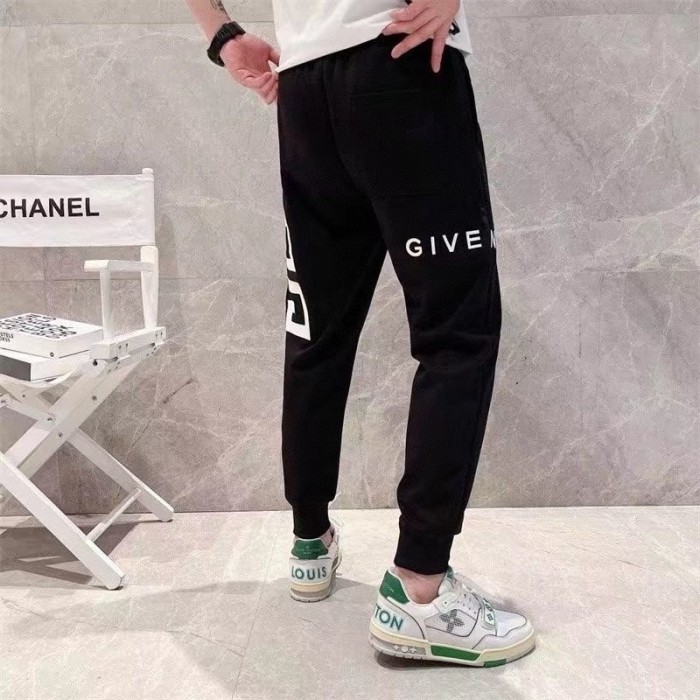 Clothes Givenchy 211