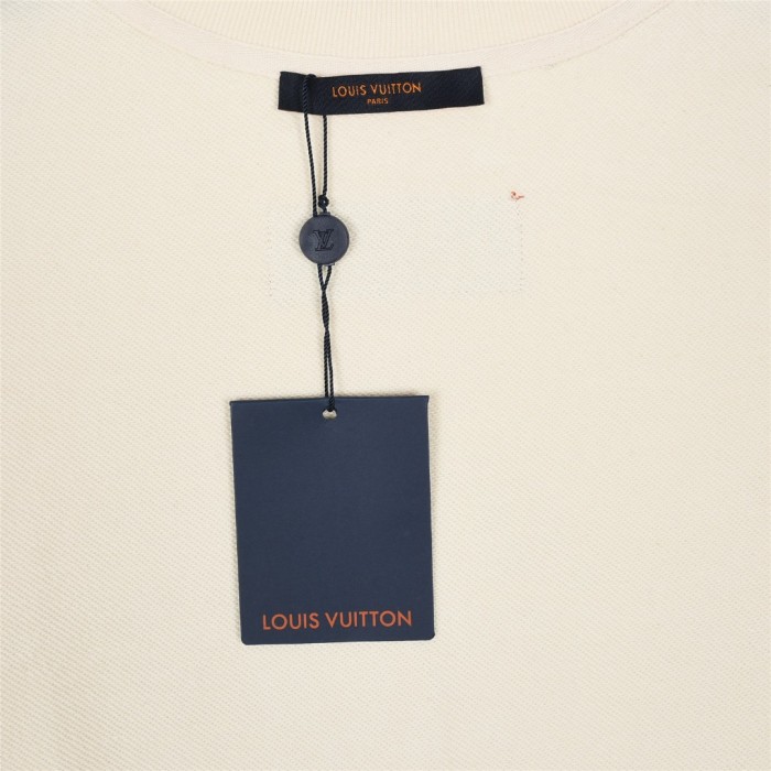 Clothes Louis Vuitton 797