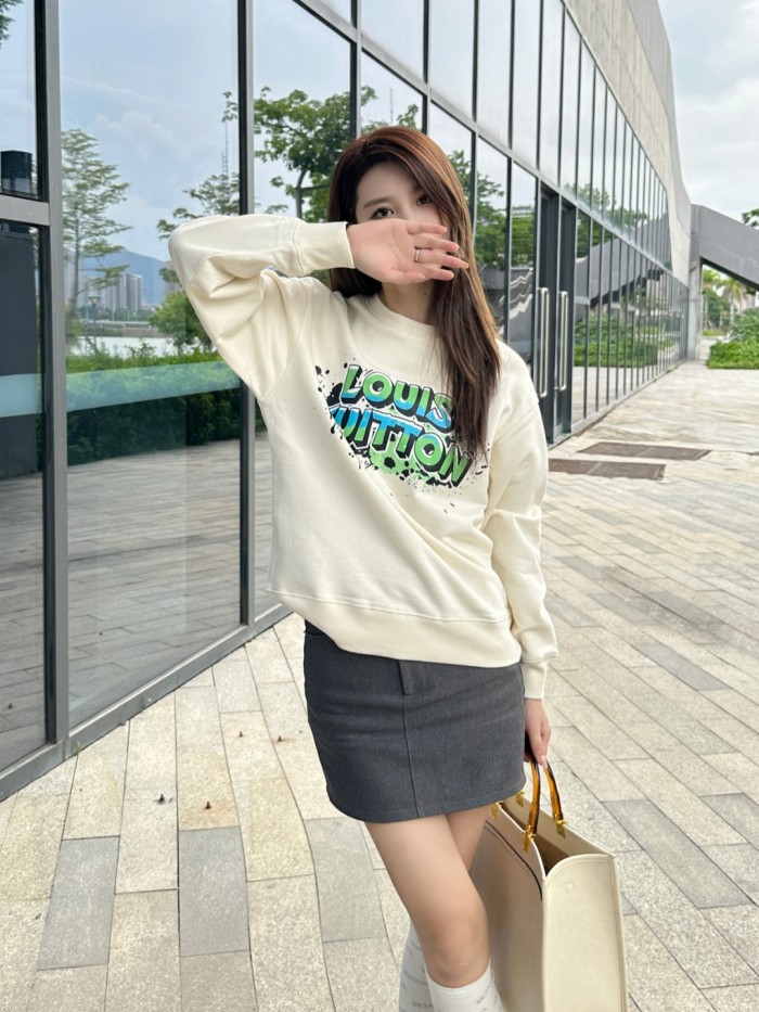 Clothes Louis Vuitton 797