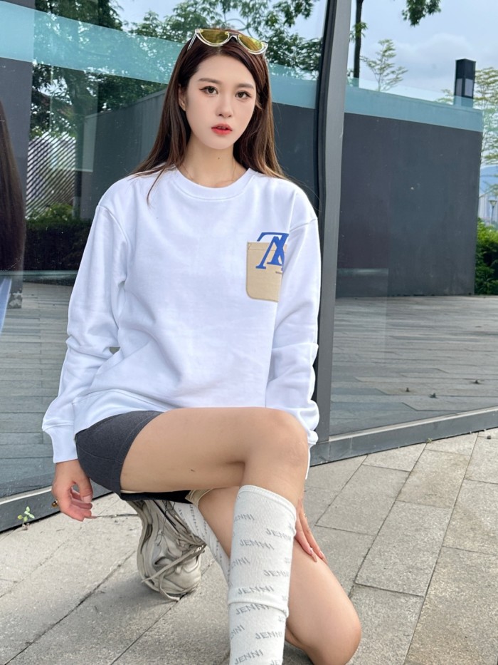 Clothes Louis Vuitton 799