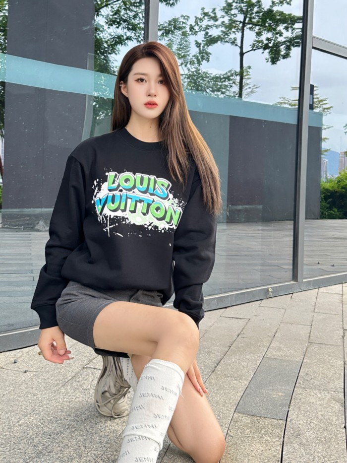 Clothes Louis Vuitton 796