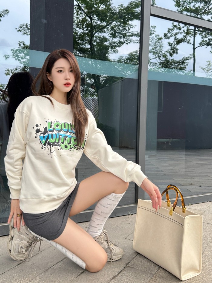 Clothes Louis Vuitton 797