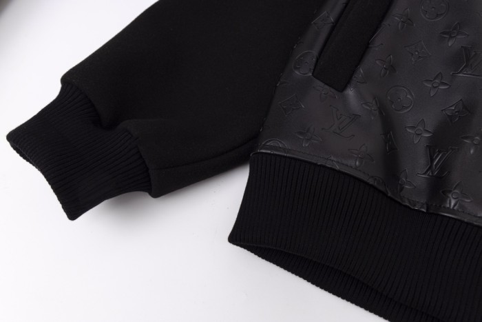 Clothes LOUIS VUITTON 803