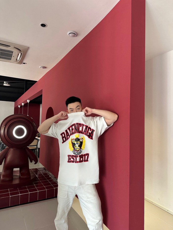 Clothes Balenciaga 521