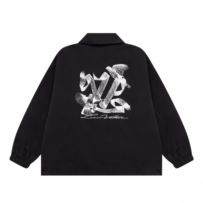 Clothes LOUIS VUITTON 802