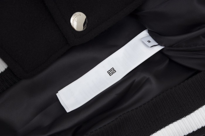 Clothes Givenchy 216