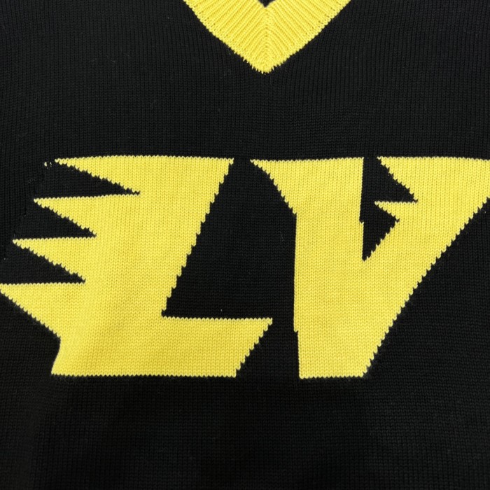 Clothes LOUIS VUITTON 805