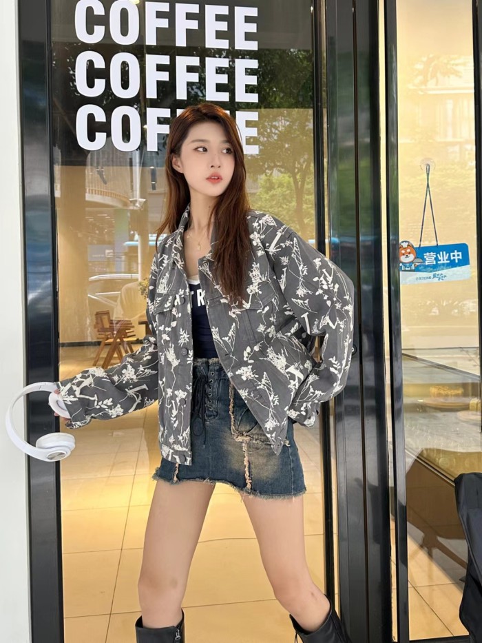 Clothes LOUIS VUITTON 811