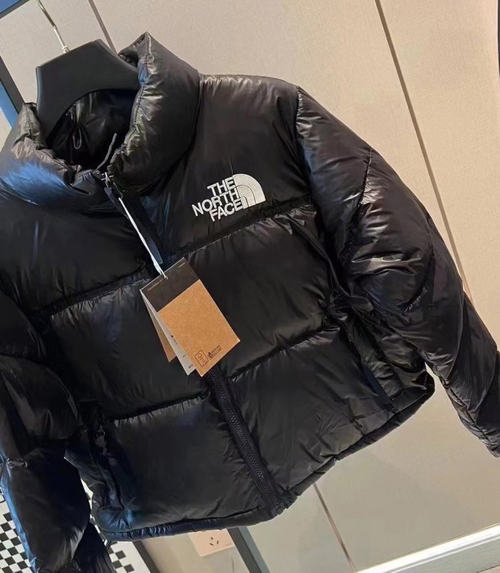 Clothes LOUIS VUITTON 826