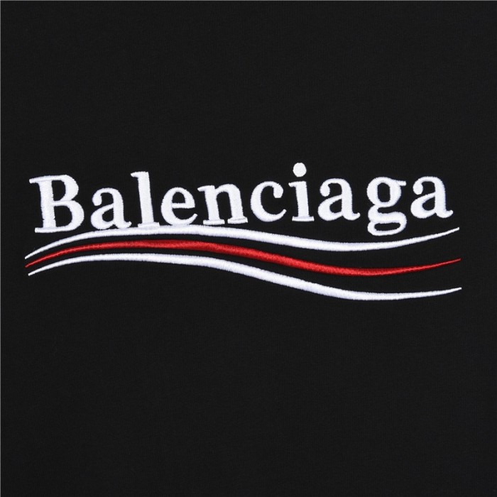 Clothes Balenciaga 535