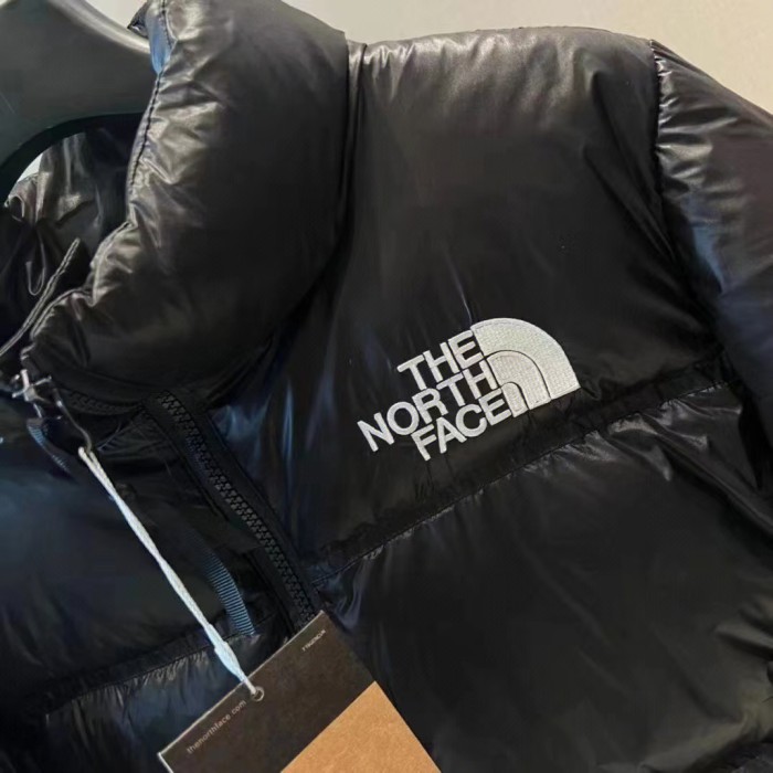 Clothes LOUIS VUITTON 826